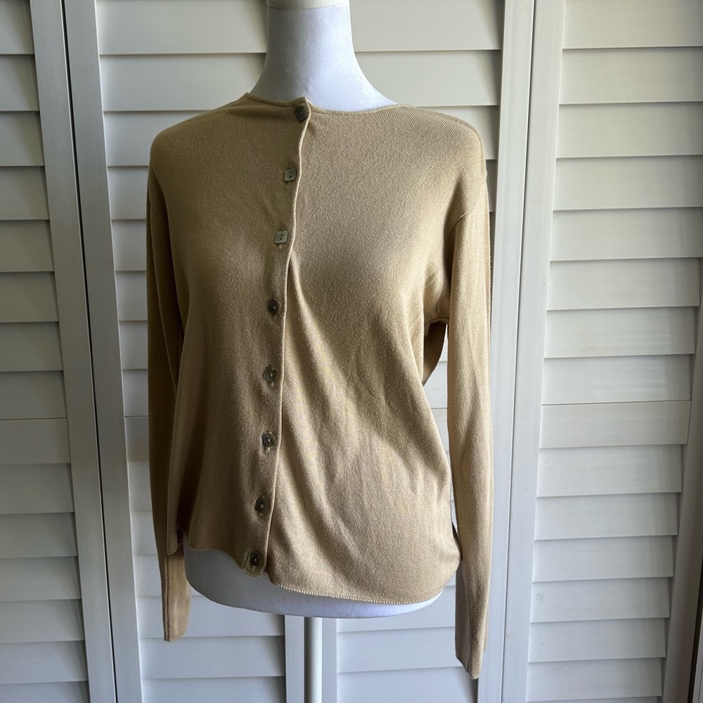 NWT Women’s Sweater